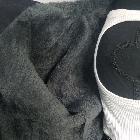 Heavy Fur Lined Black Denim Jacket - Picture 4 of 9